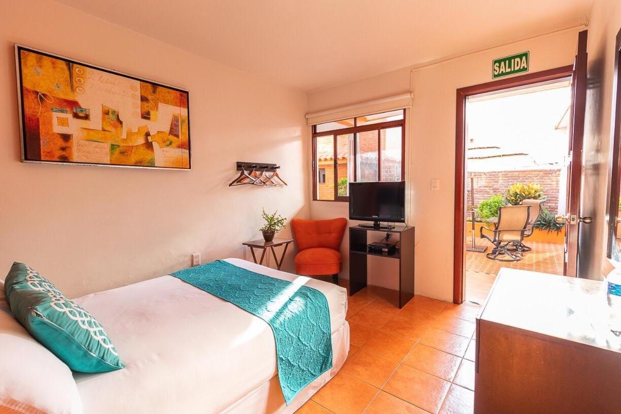 Hotel Dona Juana トラコタルパン エクステリア 写真