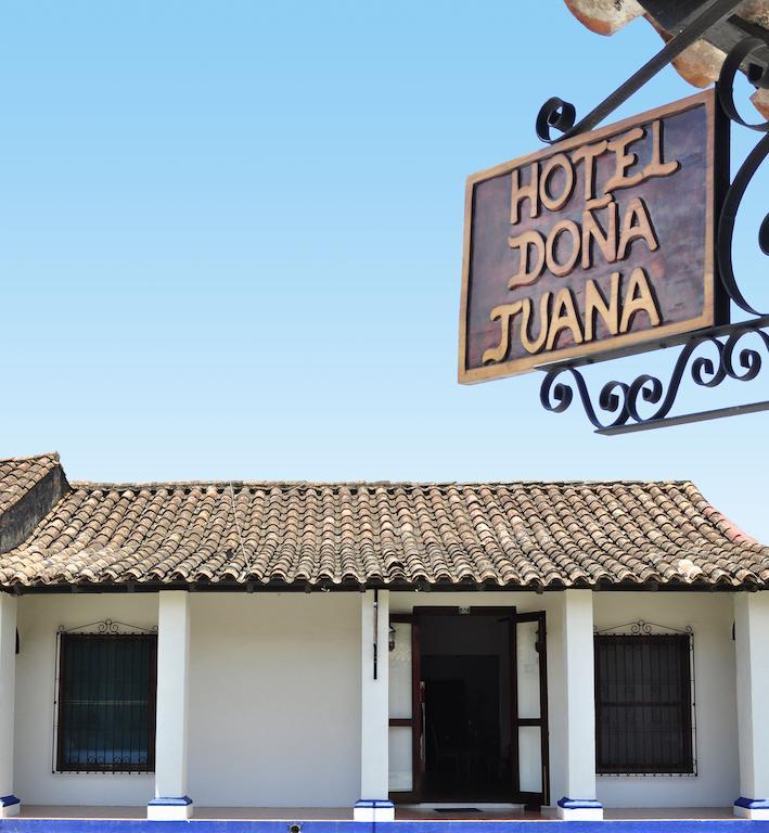 Hotel Dona Juana トラコタルパン エクステリア 写真