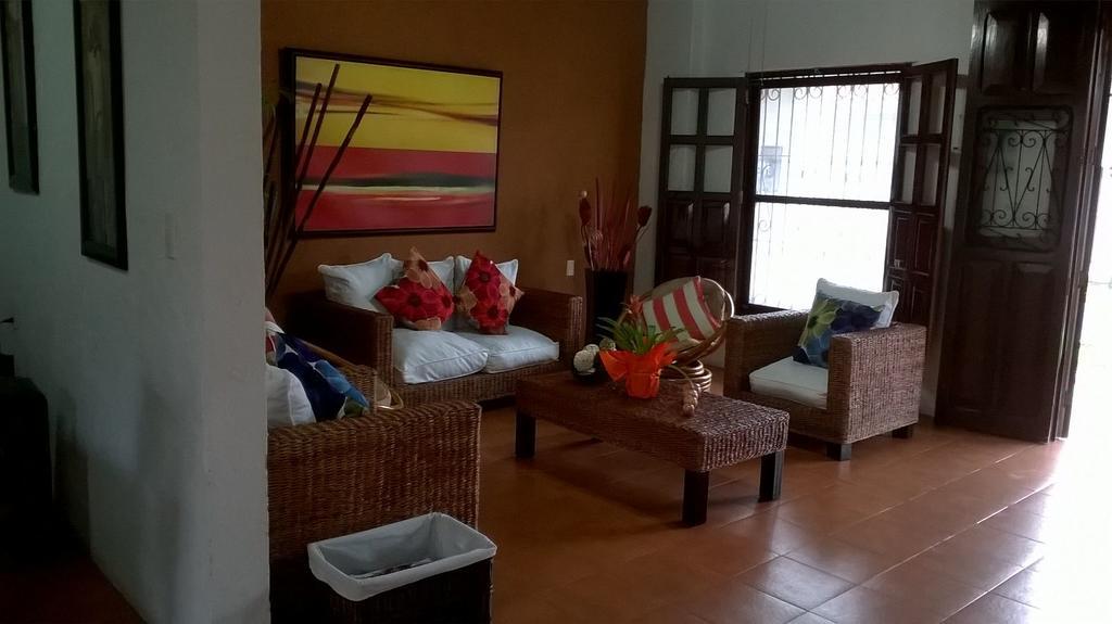 Hotel Dona Juana トラコタルパン エクステリア 写真